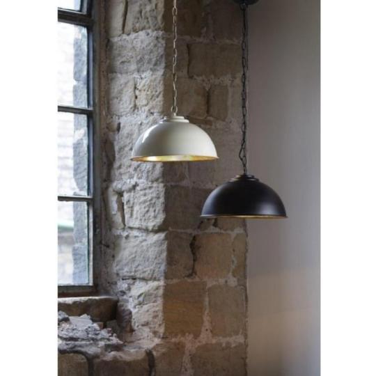fekete arany belseju klasszikus fem fuggesztek konyhasziget ebedlo asztal fole lampa vilagitas sotet vintage lancos allithato lakberendezes egyedi lampak lameridiana budapest feher lampa.jpg